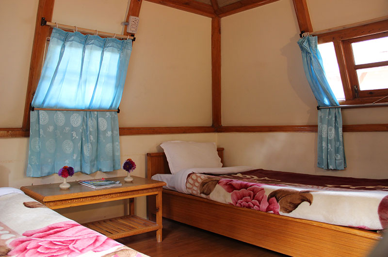 Uley Eco Resort- Standard Hut-1
